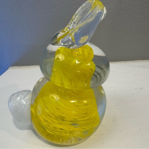 Handblown one of a kind glass bunny rabbit with yellow glass design inside. - Picture 6 of 12